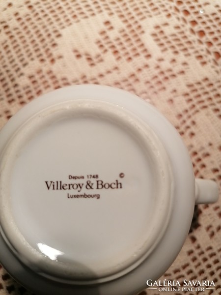 Villeroy and boch spout design naif
