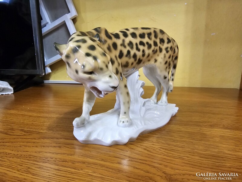Karl ens leopard porcelain