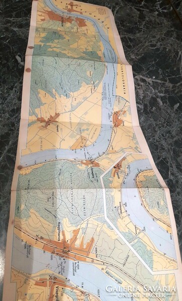 Water sports map: 1975.-Pre-Danube times!. Two-page extra!