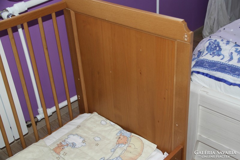 Wooden children's bed, coconut mattress, bed frame, bed linen