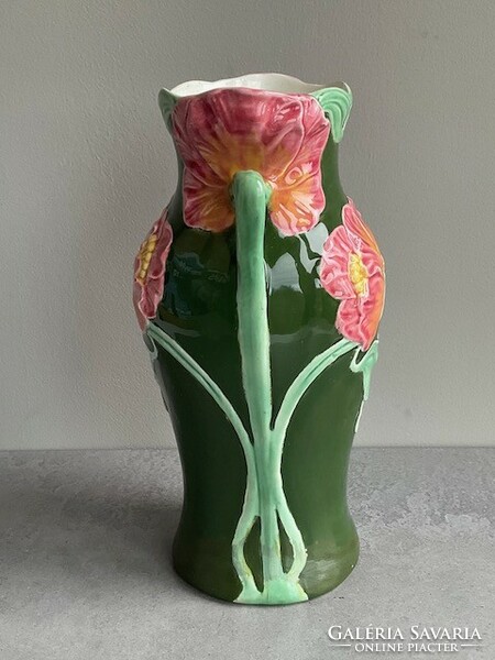 Repaired Zsolnay vase, round seal 1900