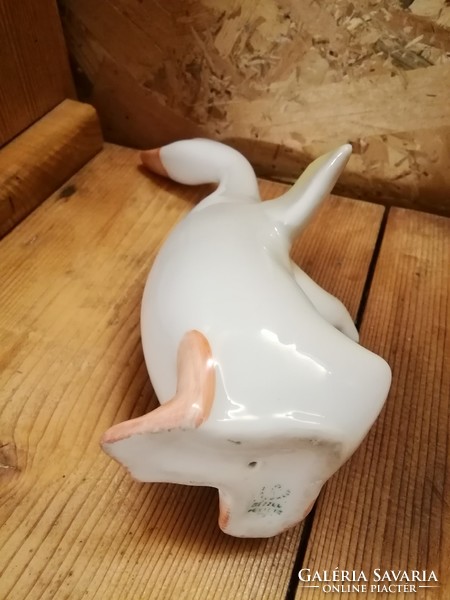 Hollóházi porcelán liba 20 cm