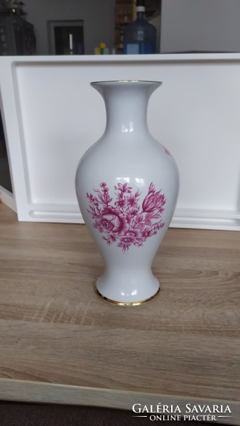 Raven house porcelain vase