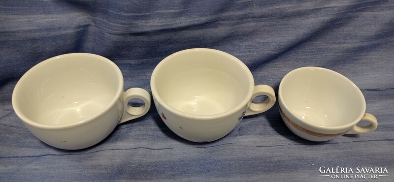 3 Zsolnay cups. Zsolnay tea cup, Zsolnay coffee cup. Cafe house.