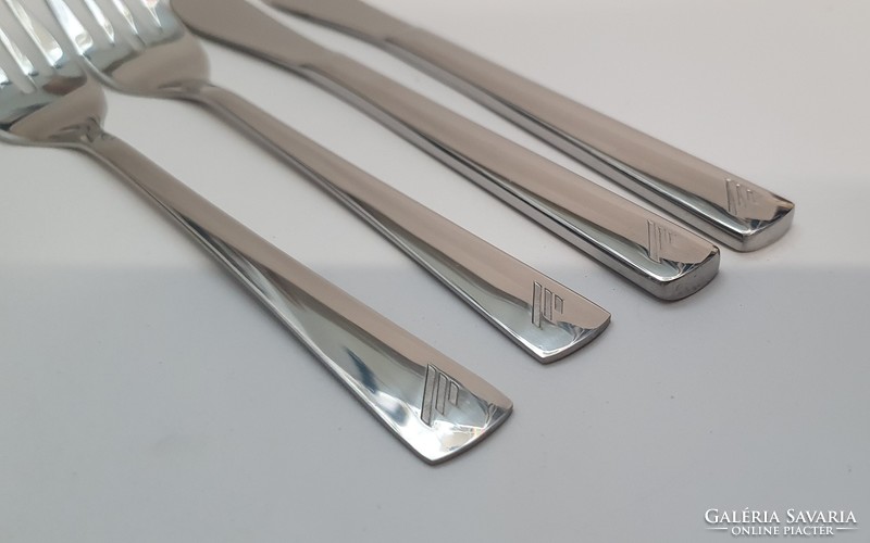 Malév first class knife + fork set of 4.