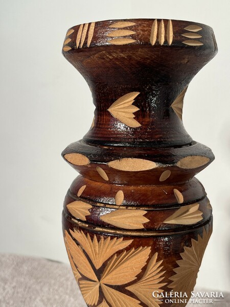 Szekely wooden vases