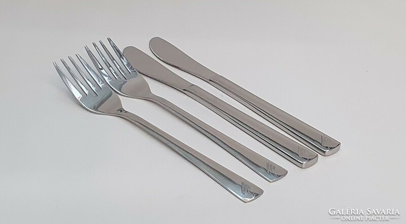 Malév first class knife + fork set of 4.