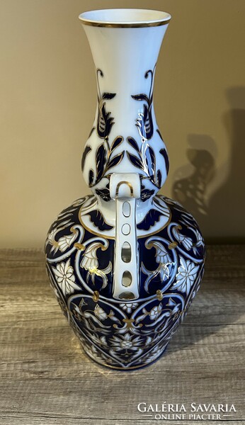 Hollóházi porcelán barokk váza