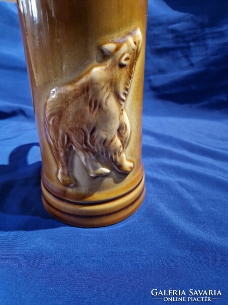 Bear pattern 1l large jug Czechoslovak