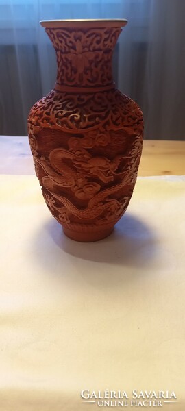 Cinóber lakk váza