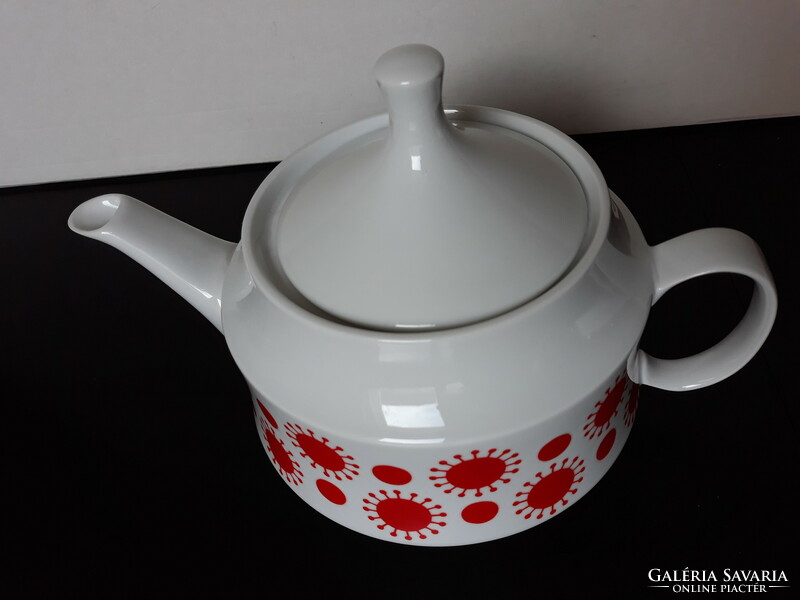 Alföldi porcelain teapot with sunshade