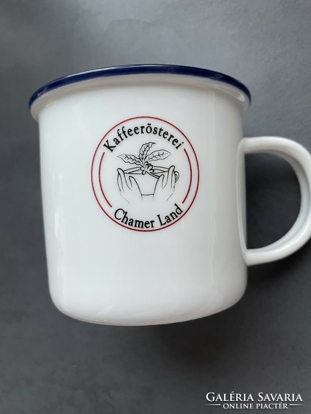 Porcelain mug with white enamel effect - like new