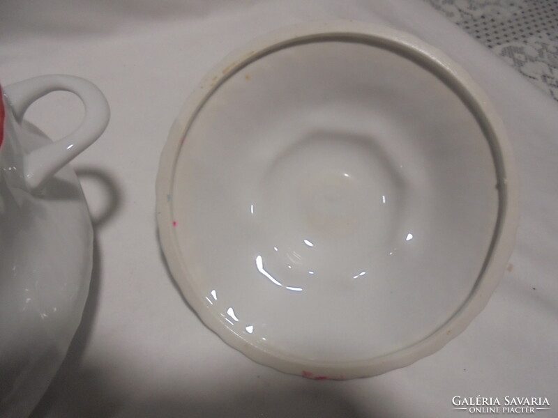Porcelán leveses tál - virágos, Arpo