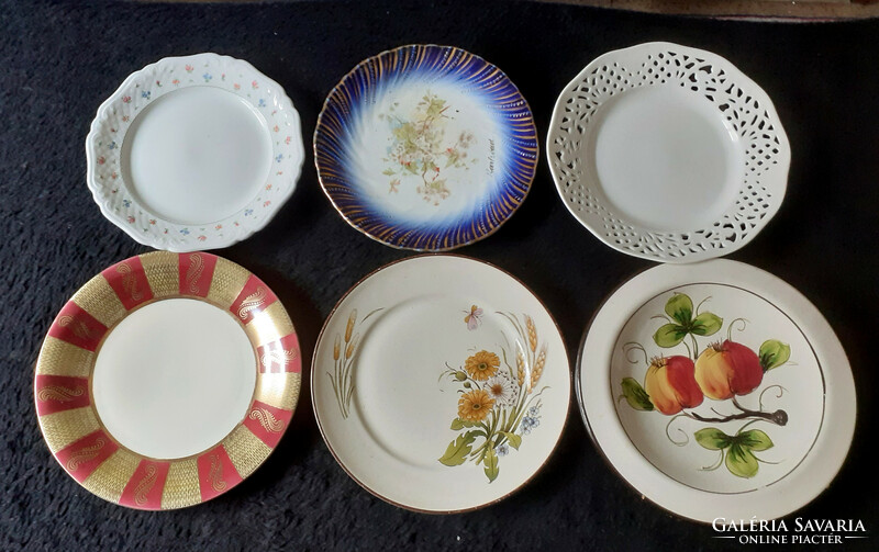 6 beautiful small plates.