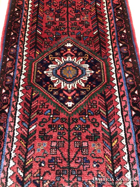 HOSSEINABAD - IRÁNI kézi csomózású gyapjú PERZSA futó szőnyeg, 75 x 208 cm