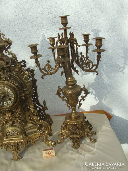 Mantel clock bronze works great