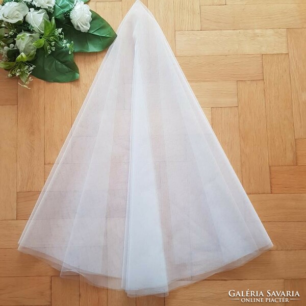 FTY95 - 1 rétegű, szegetlen, Hófehér menyasszonyi körfátyol 140cm