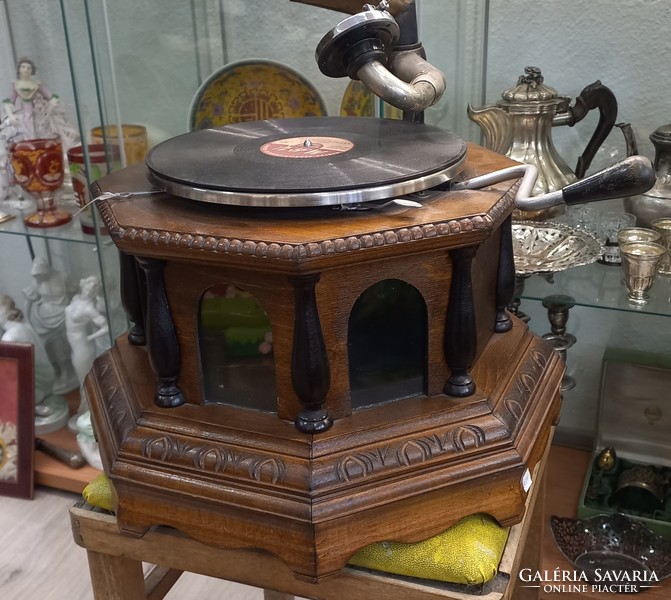 Funnel gramophone