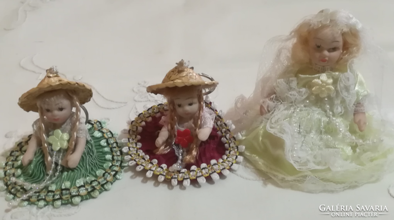 Porcelain doll, 3 pieces in one.