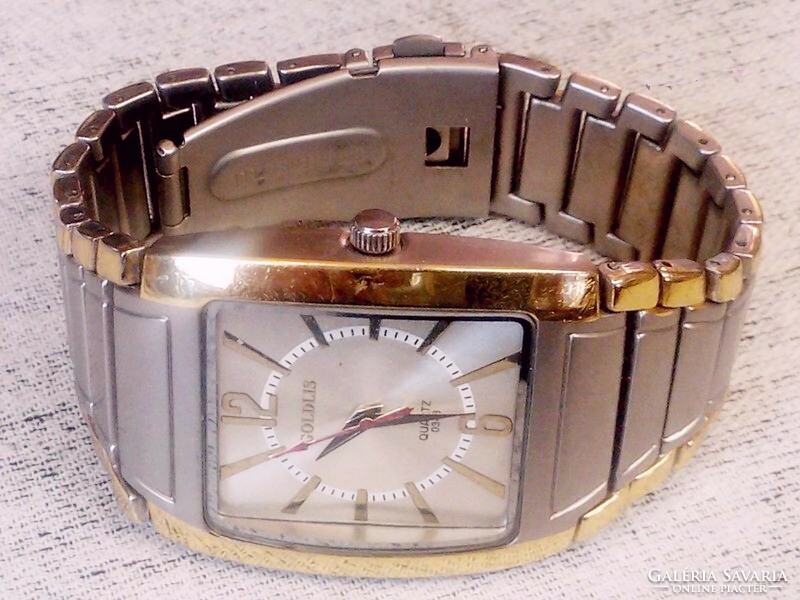 Classic men's and women's wristwatch with gold-plated band buckle. Goldlis quartz