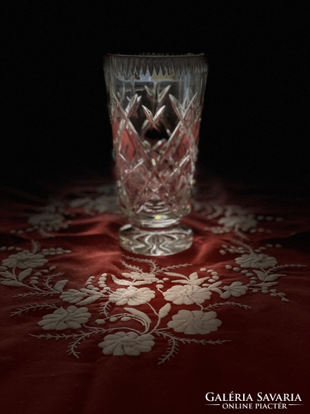 Polished glass vase 18 cm high