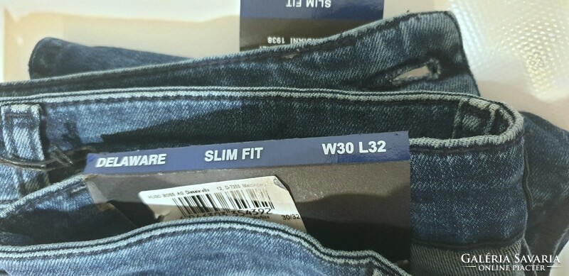 Original, new hogo boss cashmere touch men's blue jeans