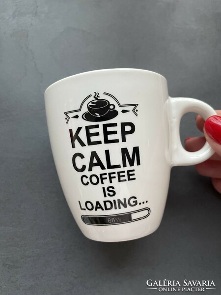“Keep calm coffee is loading” jó kis bögre a reggeli kávékhoz