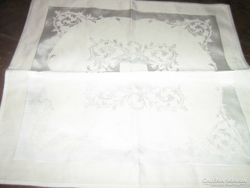 Beautiful damask napkin with a baroque pattern