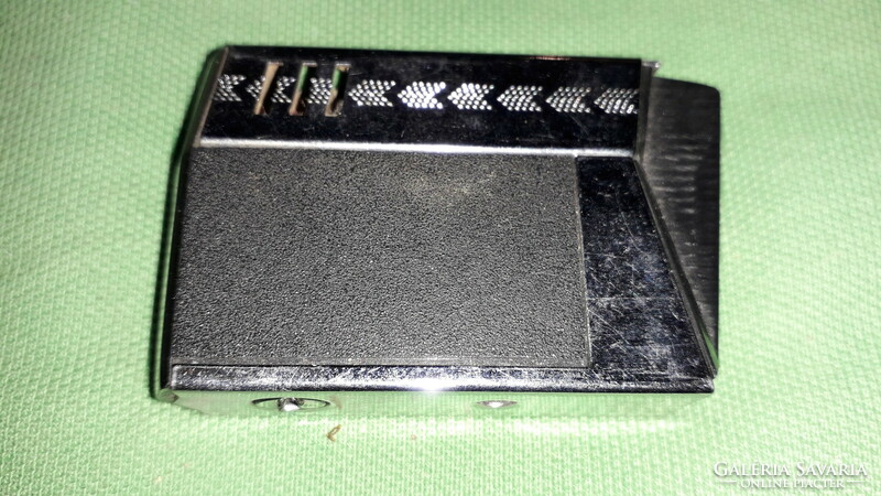 1950-60 cca. MOFÉM METEOR öngyújtó ezüst fém, fekete bakelit kivitelbe a képek szerint