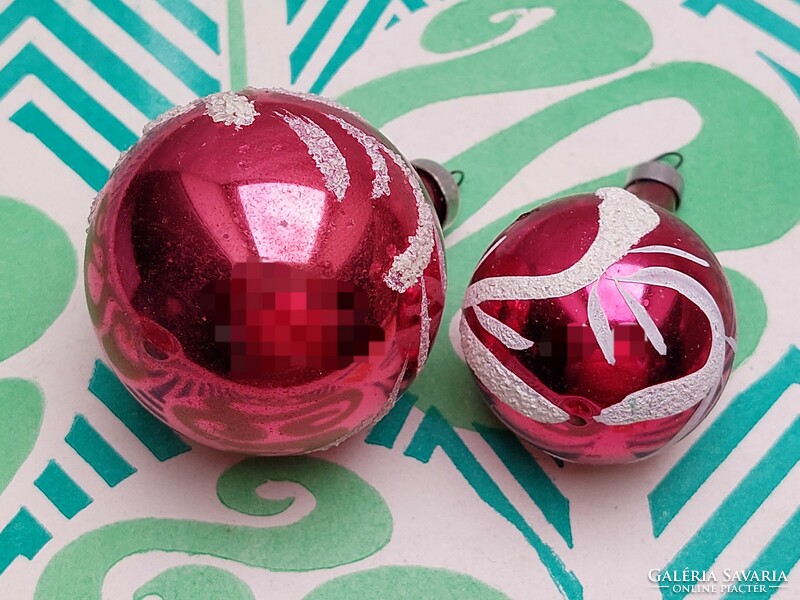 Régi üveg karácsonyfadísz piros gömb üvegdísz 2 db