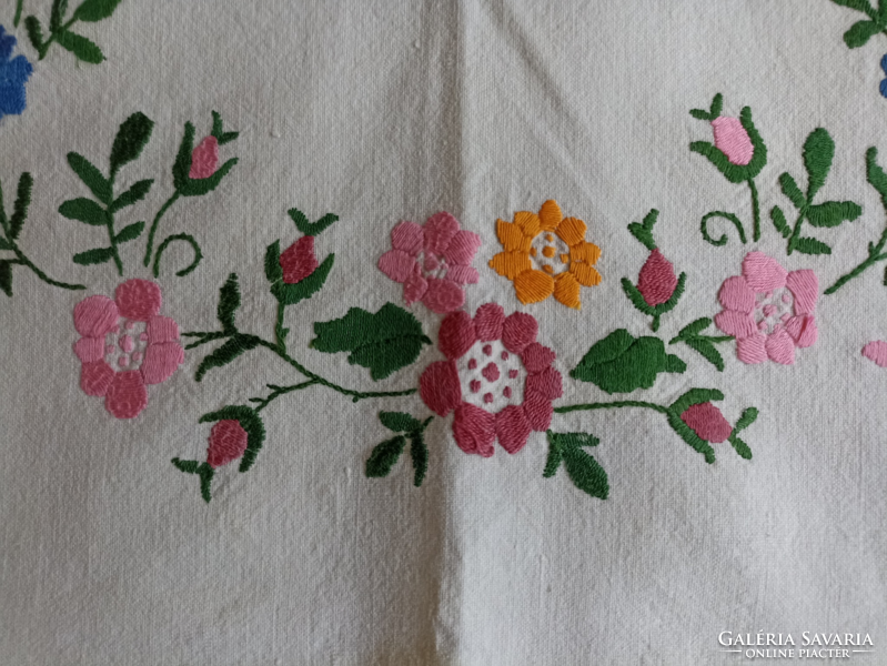 Embroidered, hand-woven cotton and linen towel