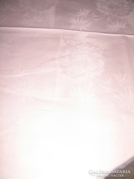 Beautiful and elegant rosy pink damask tablecloth