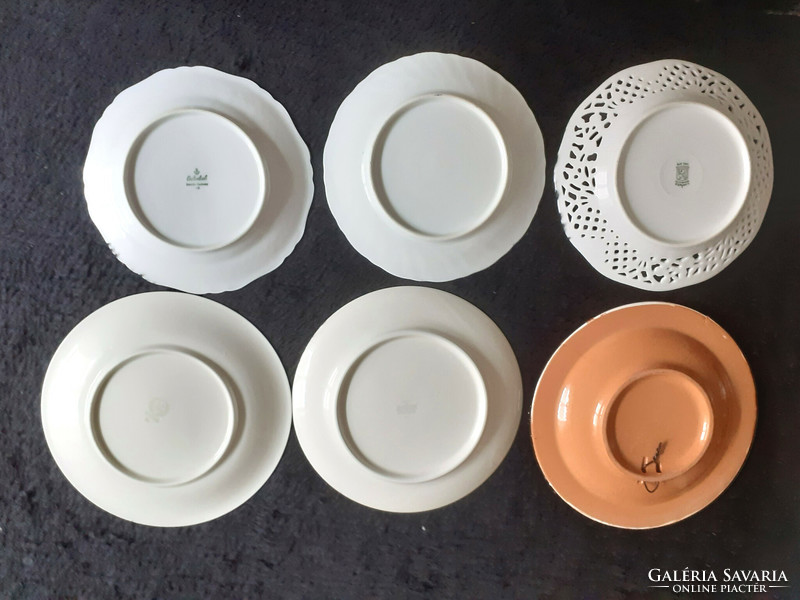 6 beautiful small plates.