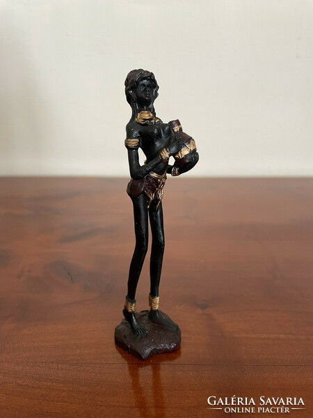 Small African figurine