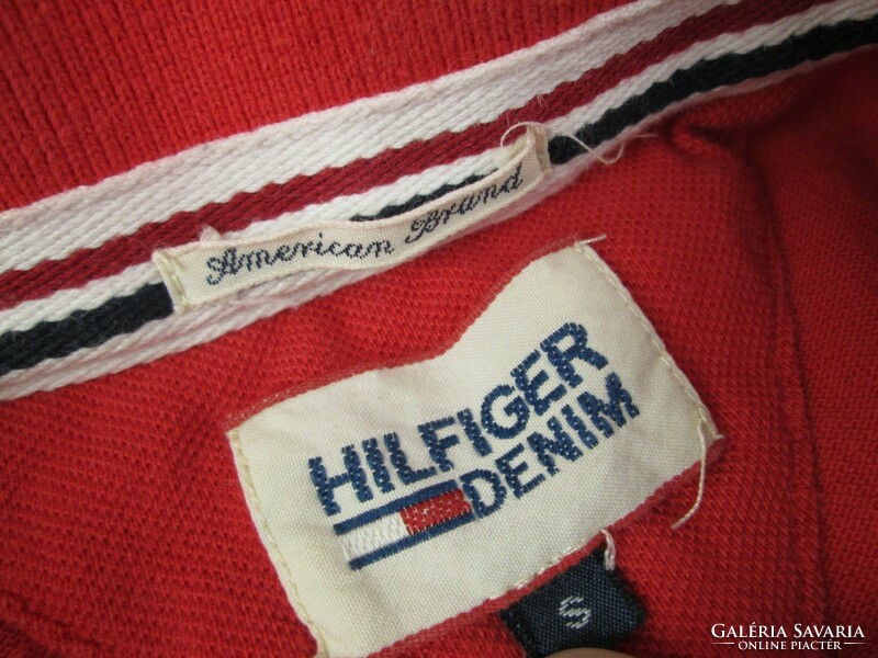 EREDETI TOMMY HILFIGER (S) ELEGÁNS FÉRFI PASZTELL-PIROS HOSSZÚ UJJÚ PÓLÓ