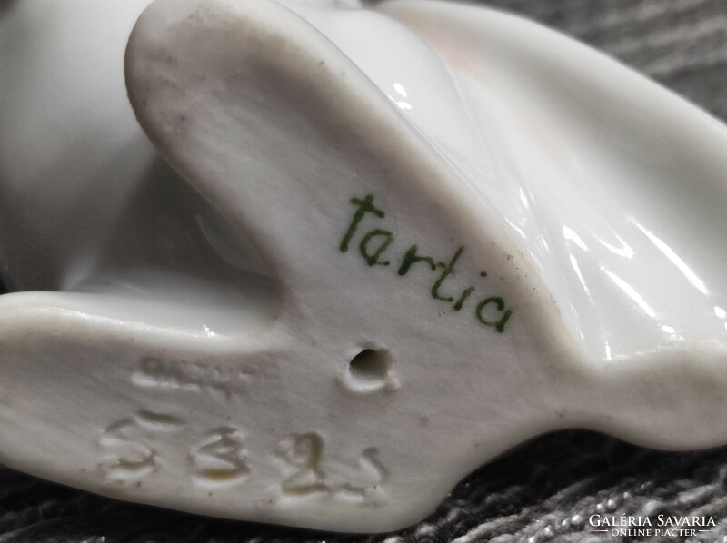 Herendi porcelán kajla fülű nyúl, Tertia