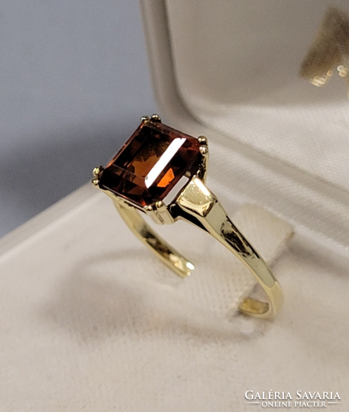 14 K arany női gyűrű 2,7 g