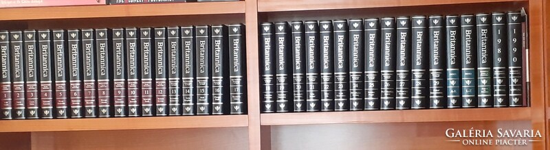 The New Encyclopaedia Britannica,  Micropaedia I-XII, Macropaedia XIII-XXIX, Index I-II, Propaedia