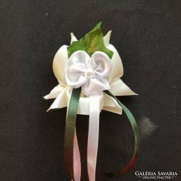 Wedding bok03 - ivy leaf ecru satin floral groom pin