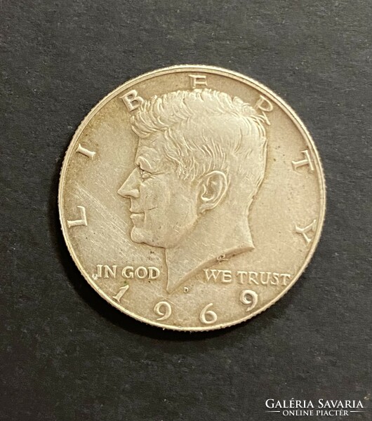 Half dollar half dollar 1969 kennedy usa john f. With a portrait of Kennedy