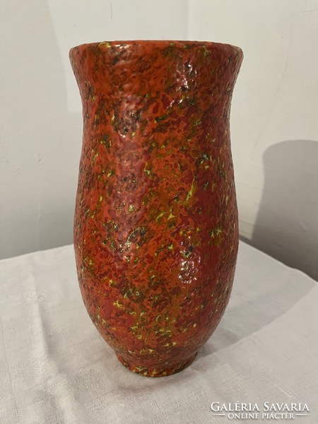 Large rustic red vase from Hódmezövàsàrhely - raw retro vase