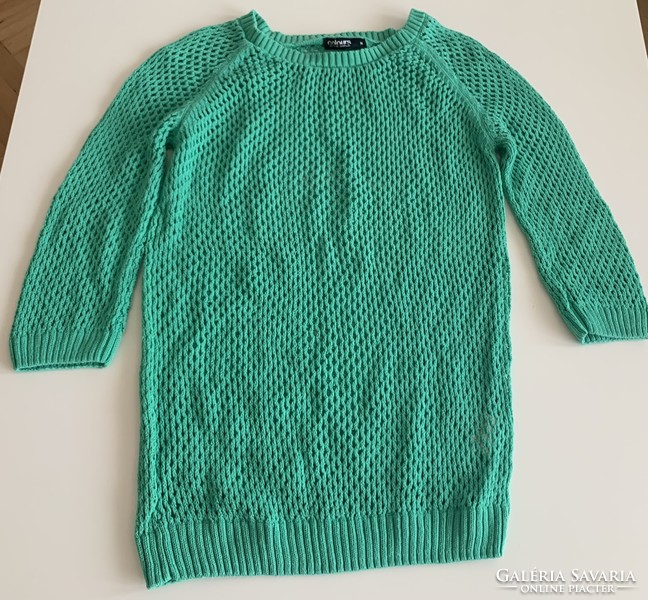 Knitted benetton green colors of the world s m size sweater top hoodie