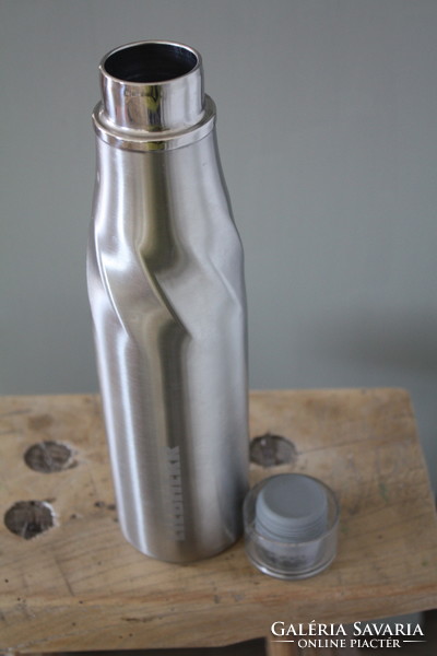 Liebherr water bottle thermos - in good condition