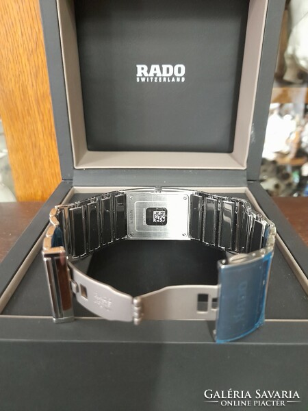 New rado integral jubile r 20784759 watch, clock, with 6 diamonds. With reference cards.