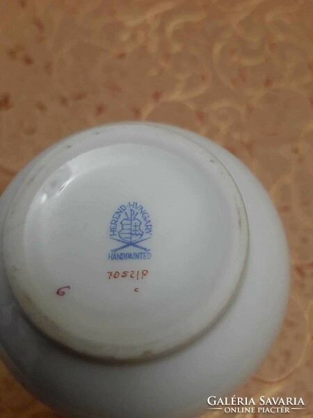 Herend porcelain vase with a rare pattern