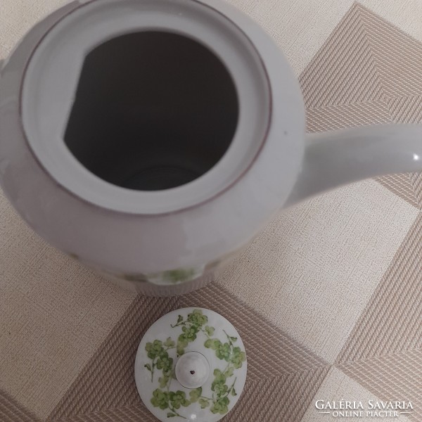 Viktória osztrák porcelán kávéskanna