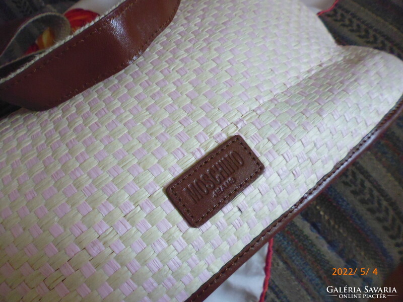 Vintage Moscgino  női   táska .. valódi bőr  / gyapjú..