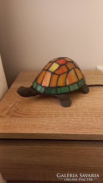 Tiffany tortoise table lamp