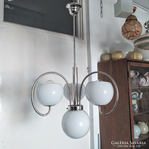 Art deco - Bauhaus nikkelezett csillár felújítva - tejüveg gömb búrák
