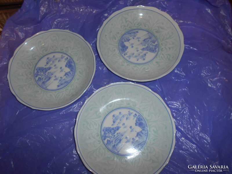 3 db  keleti mintás szeladon (celadon) mázas kézi festéssel  porcelán tányér